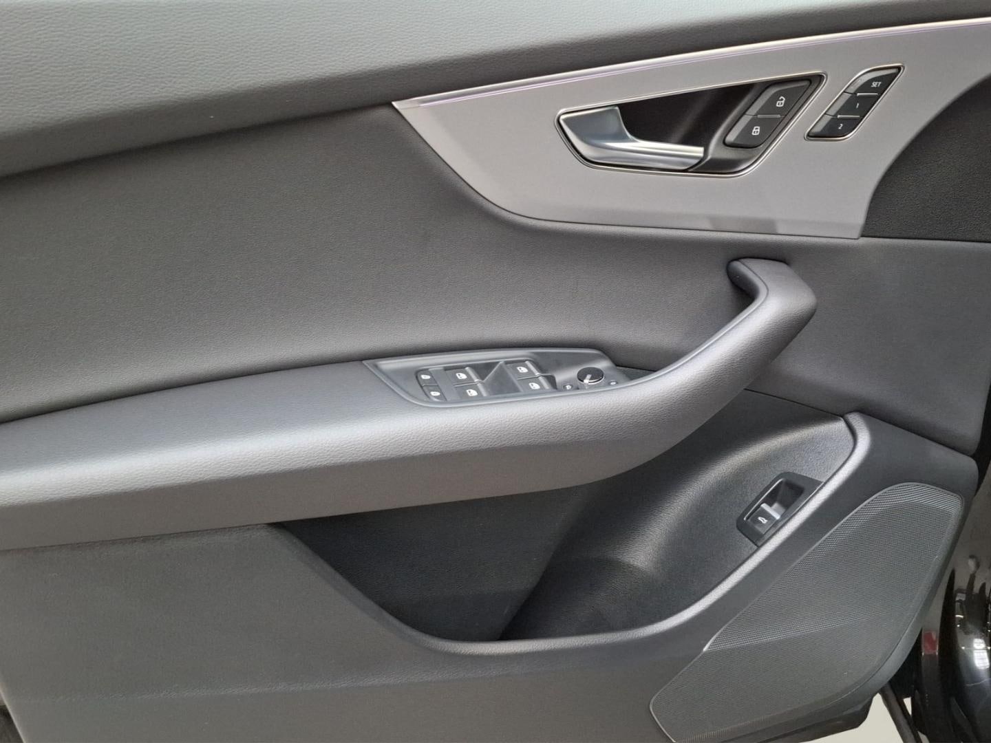 Bild über Audi Q8 SUV 50 TDI quattro tiptronic - für weitere Informationen kontaktieren Sie den Audi Partner