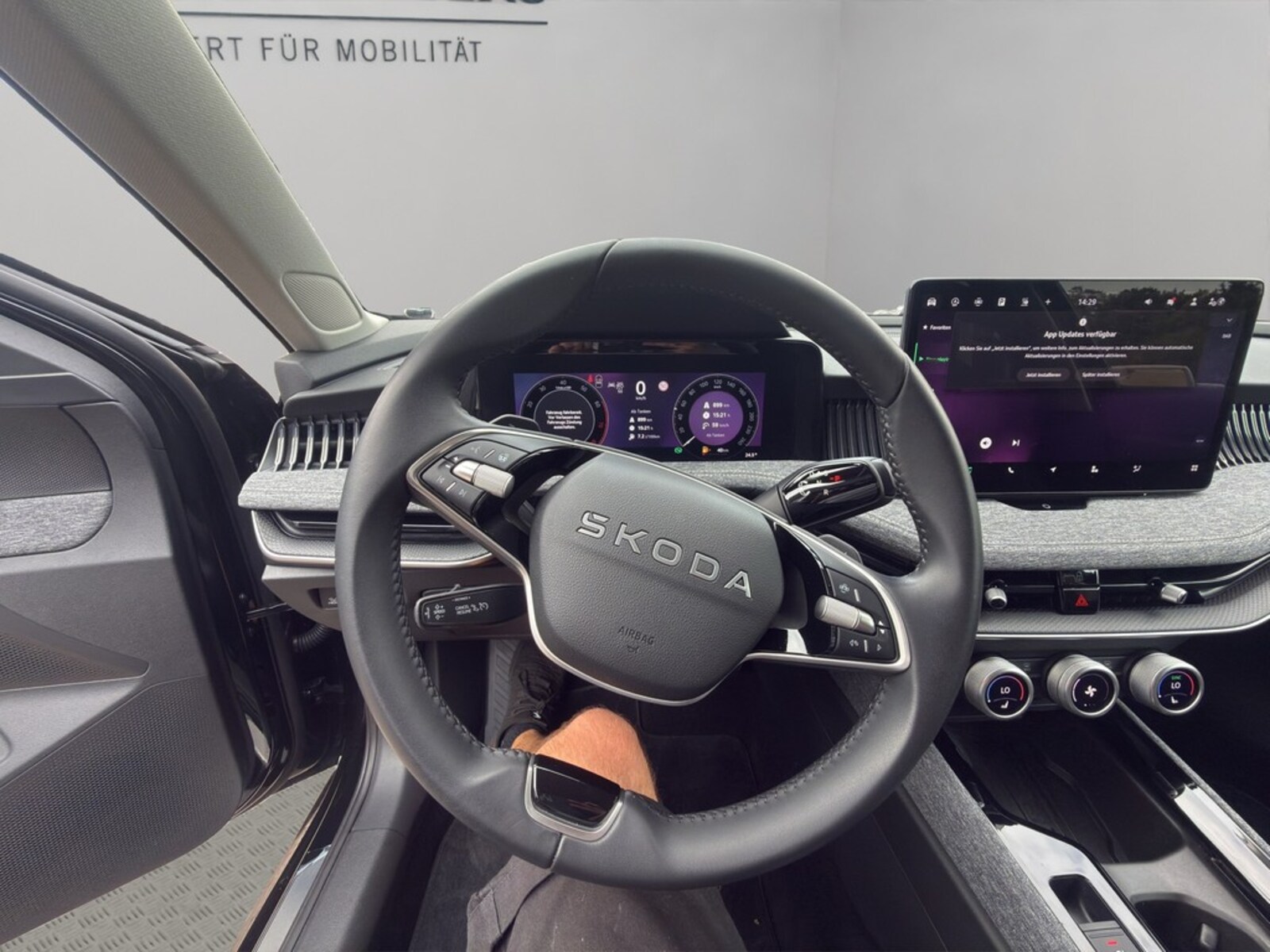Škoda Superb Combi – Bild 12