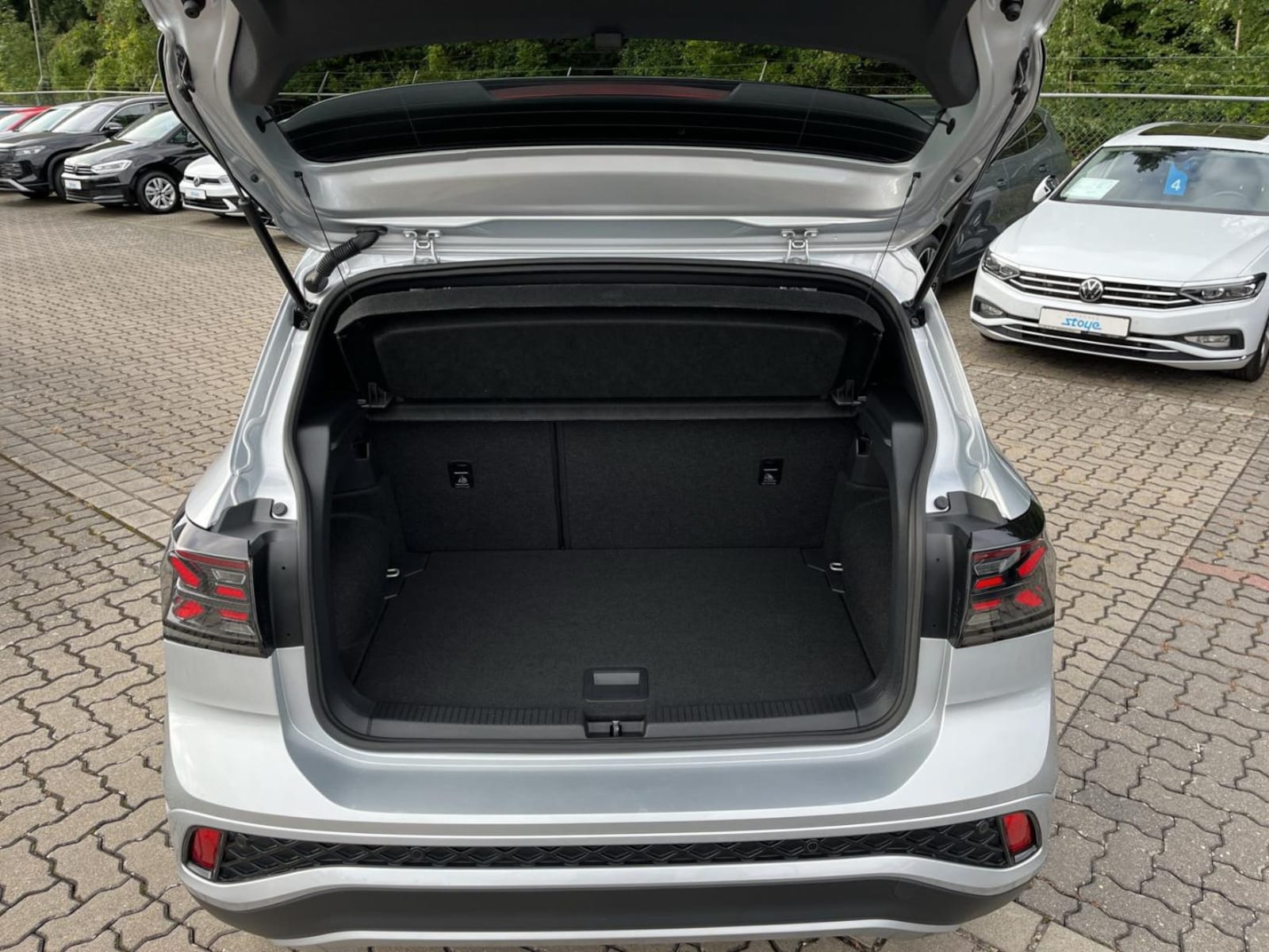 Volkswagen T-Cross – Bild 11