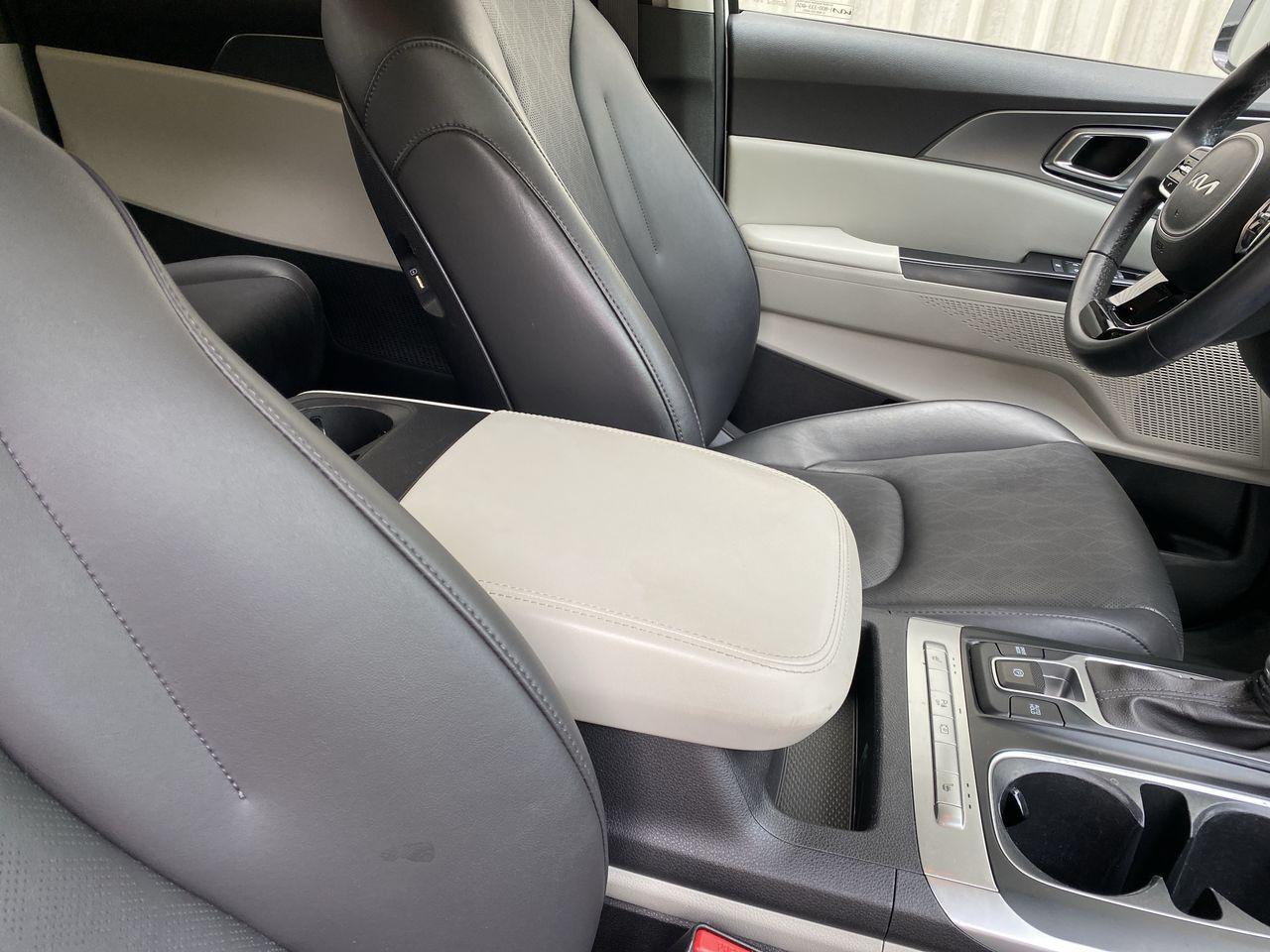 2024 Kia Carnival 36