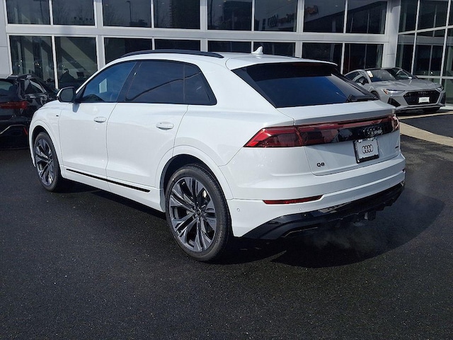 2026 Audi Q8