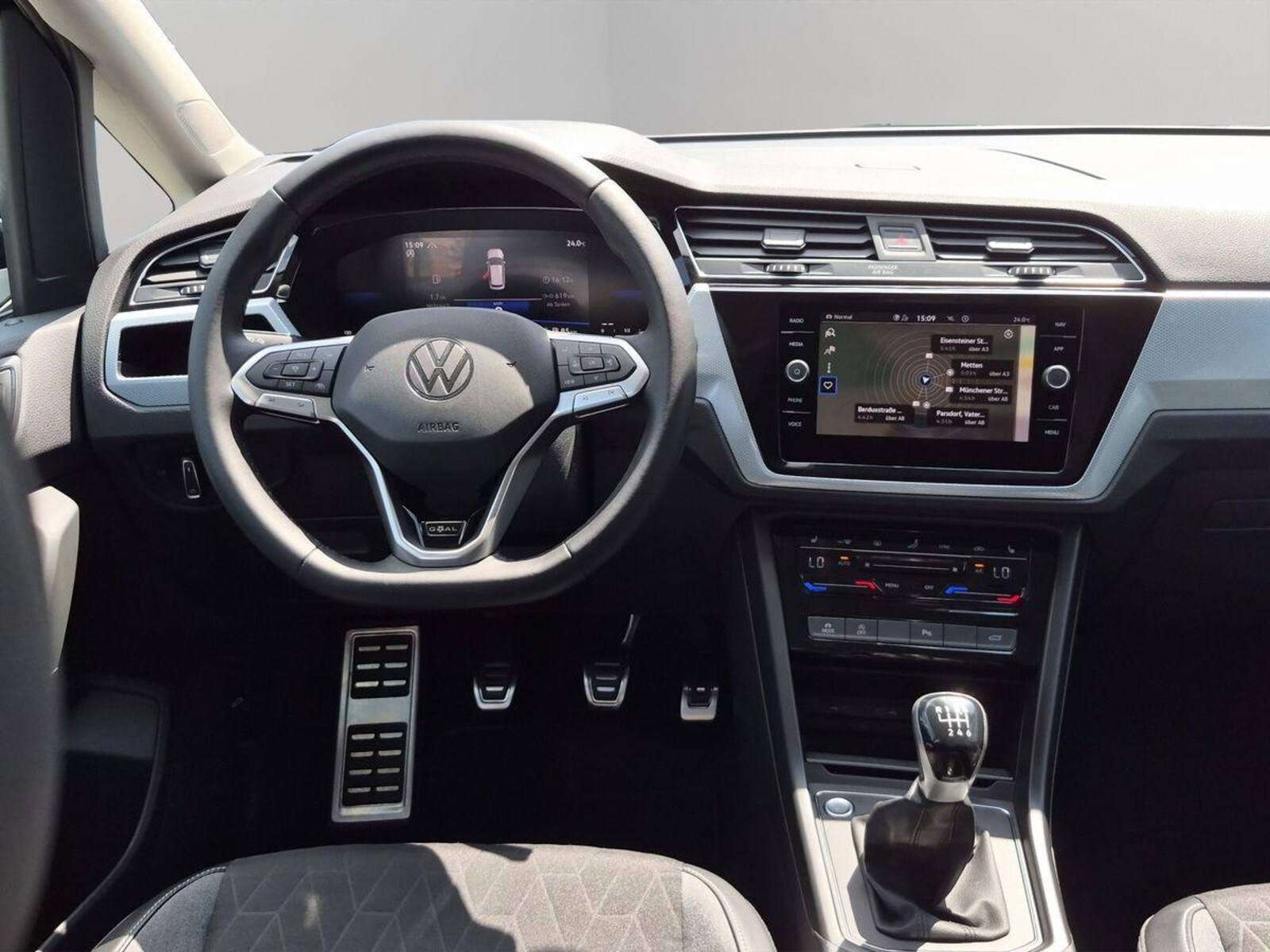 Volkswagen Touran – Bild 12