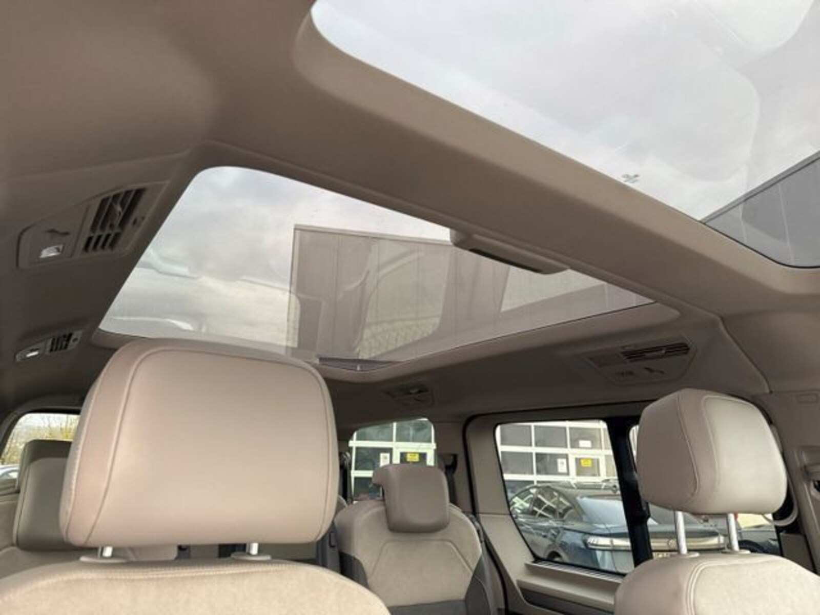 Volkswagen Multivan Langversion – Bild 14