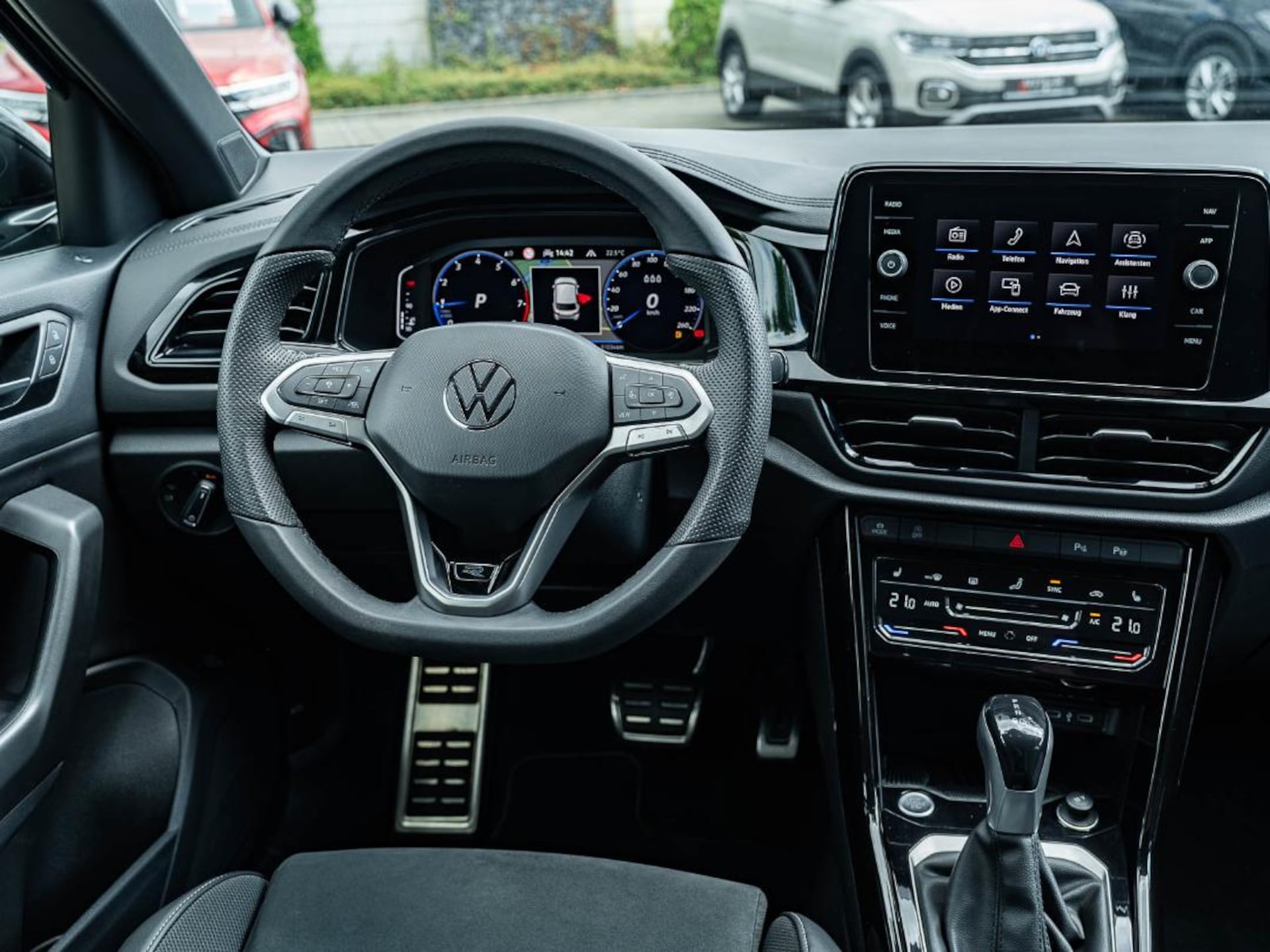 Volkswagen T-Roc R-Line