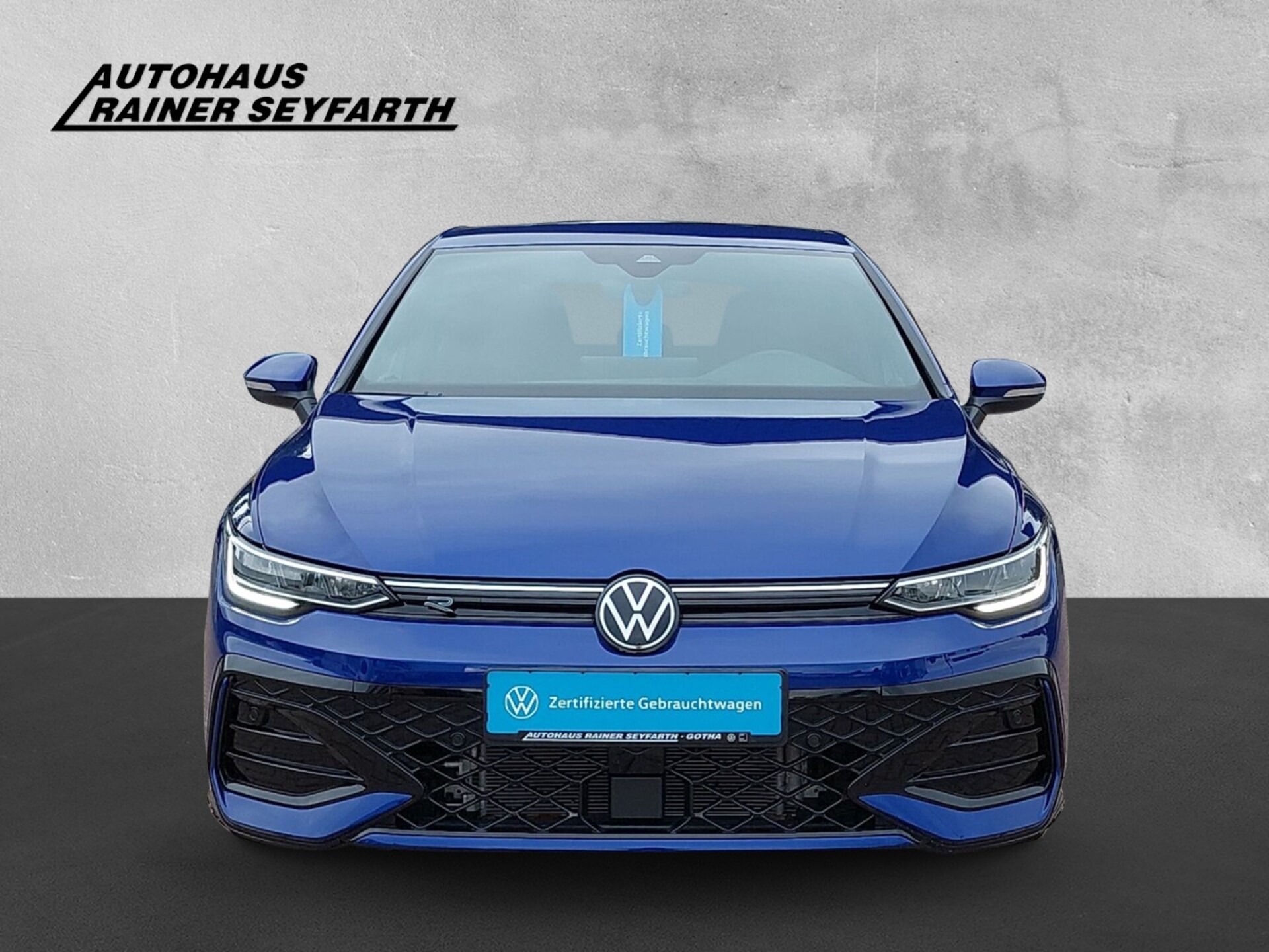 Volkswagen Golf R-Line