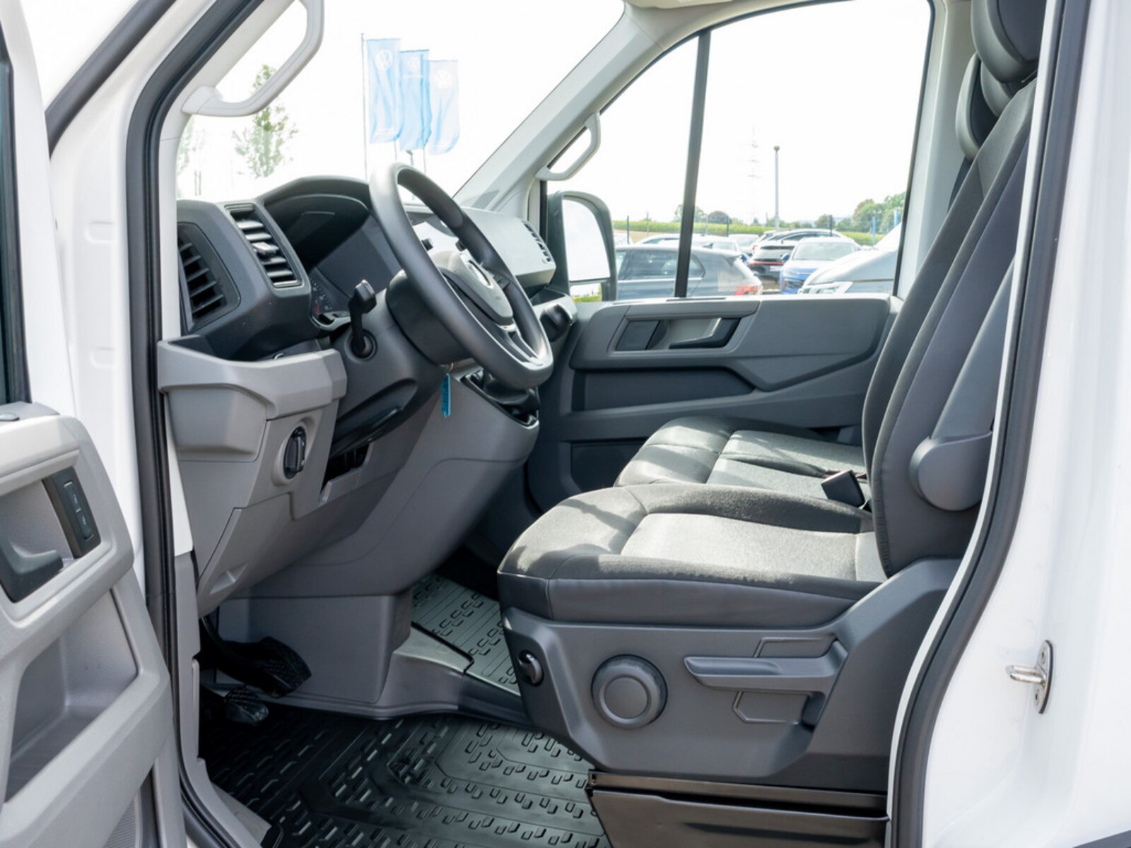 Volkswagen Crafter Kasten langer Radstand – Bild 20