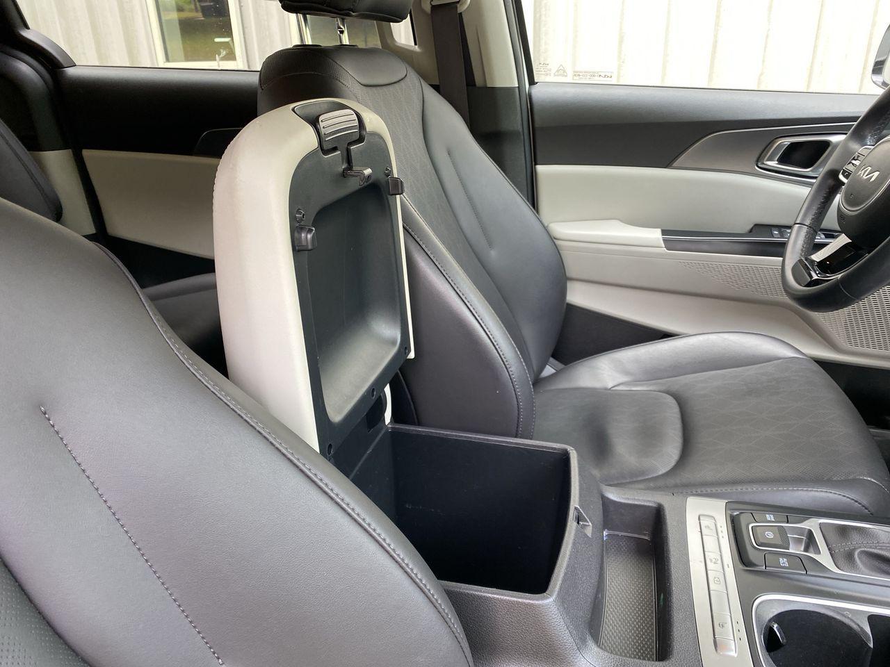 2024 Kia Carnival 37
