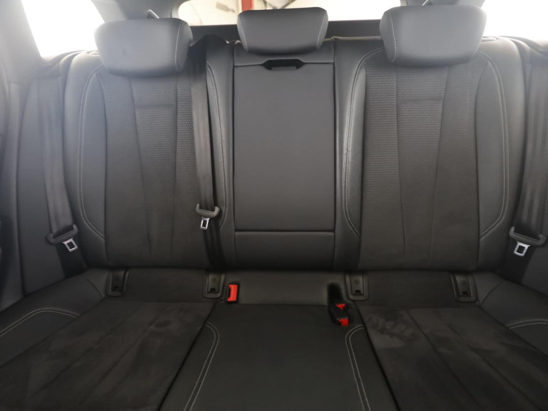 Audi A4 Avant S line
