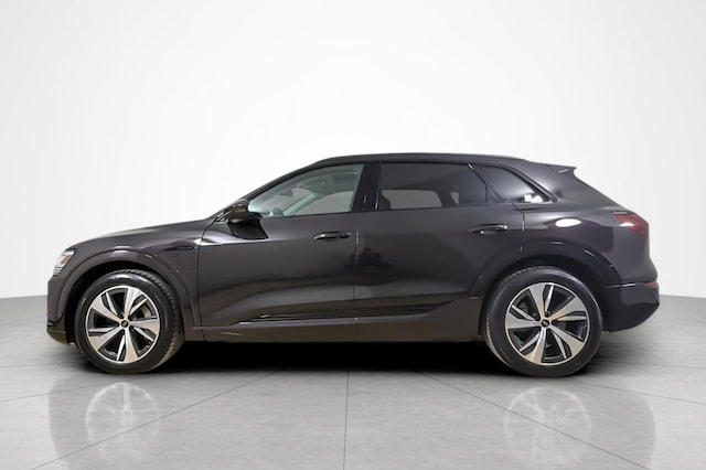 2024 Audi Q8 e-tron