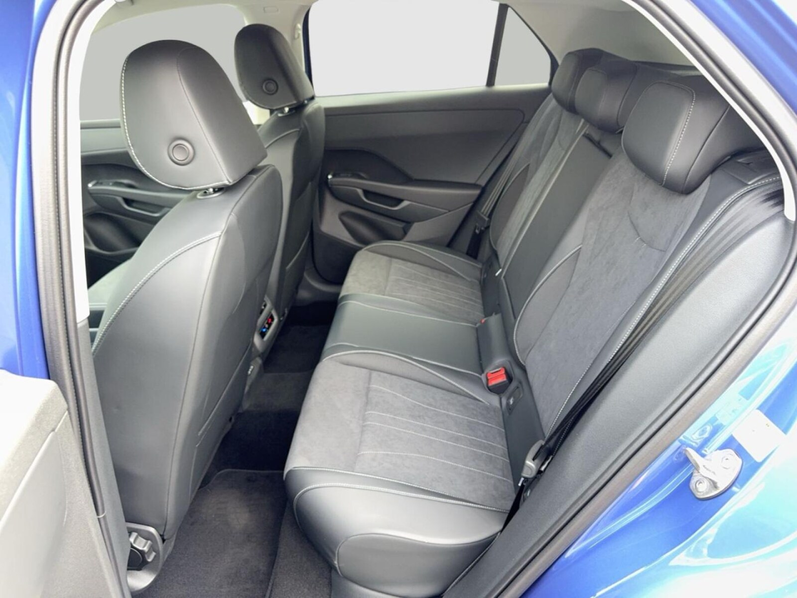 Volkswagen T-Roc – Bild 13