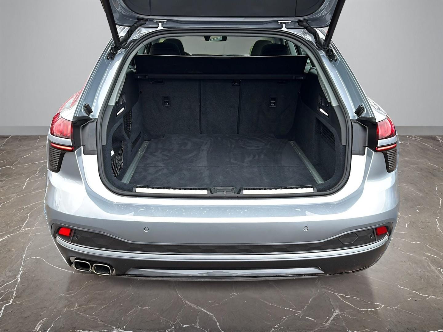 Bild über Audi A6 Avant TDI quattro 150 kW S tronic - für weitere Informationen kontaktieren Sie den Audi Partner