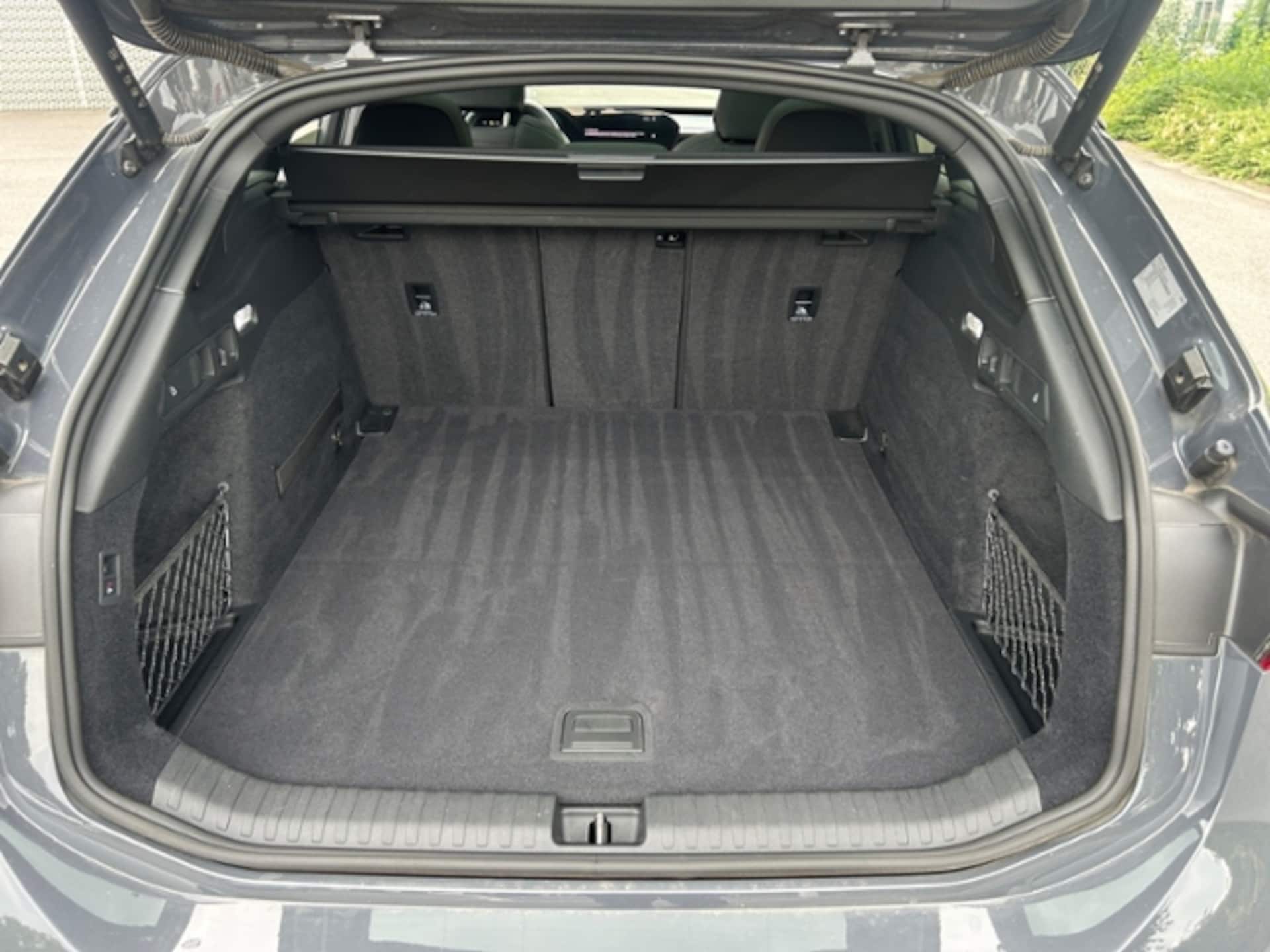 Audi S6 Avant e-tron
