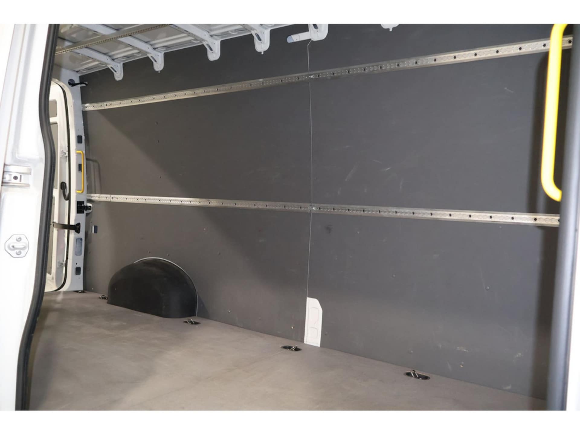 Volkswagen Crafter Kasten langer Radstand