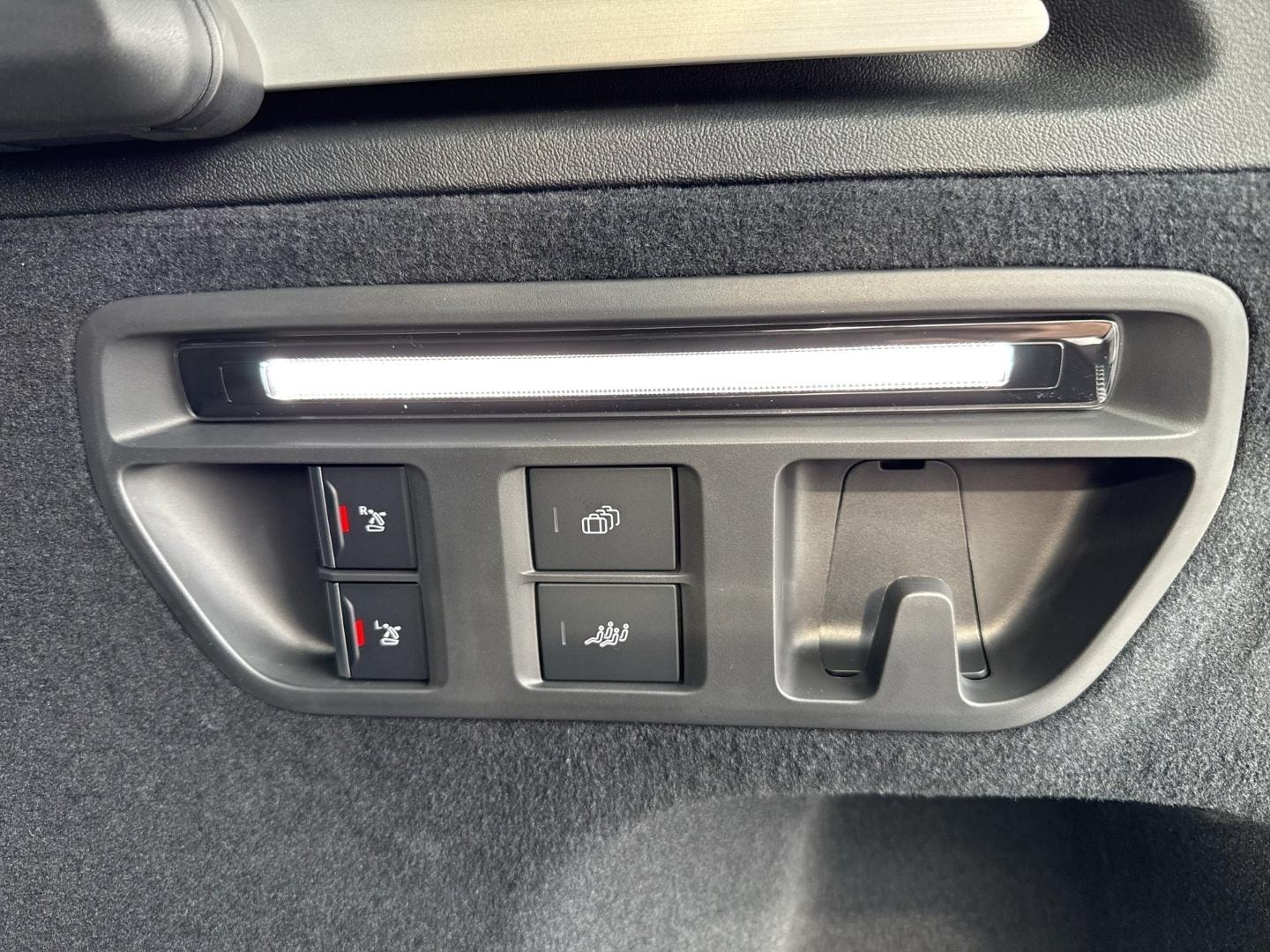 Bild über Audi Q7 SUV TDI quattro 220 kW tiptronic - für weitere Informationen kontaktieren Sie den Audi Partner