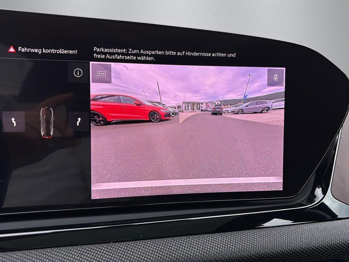 Bild über Audi A6 Avant TDI quattro 150 kW S tronic - für weitere Informationen kontaktieren Sie den Audi Partner