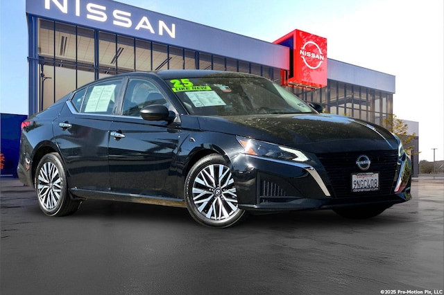 2025 Nissan Altima