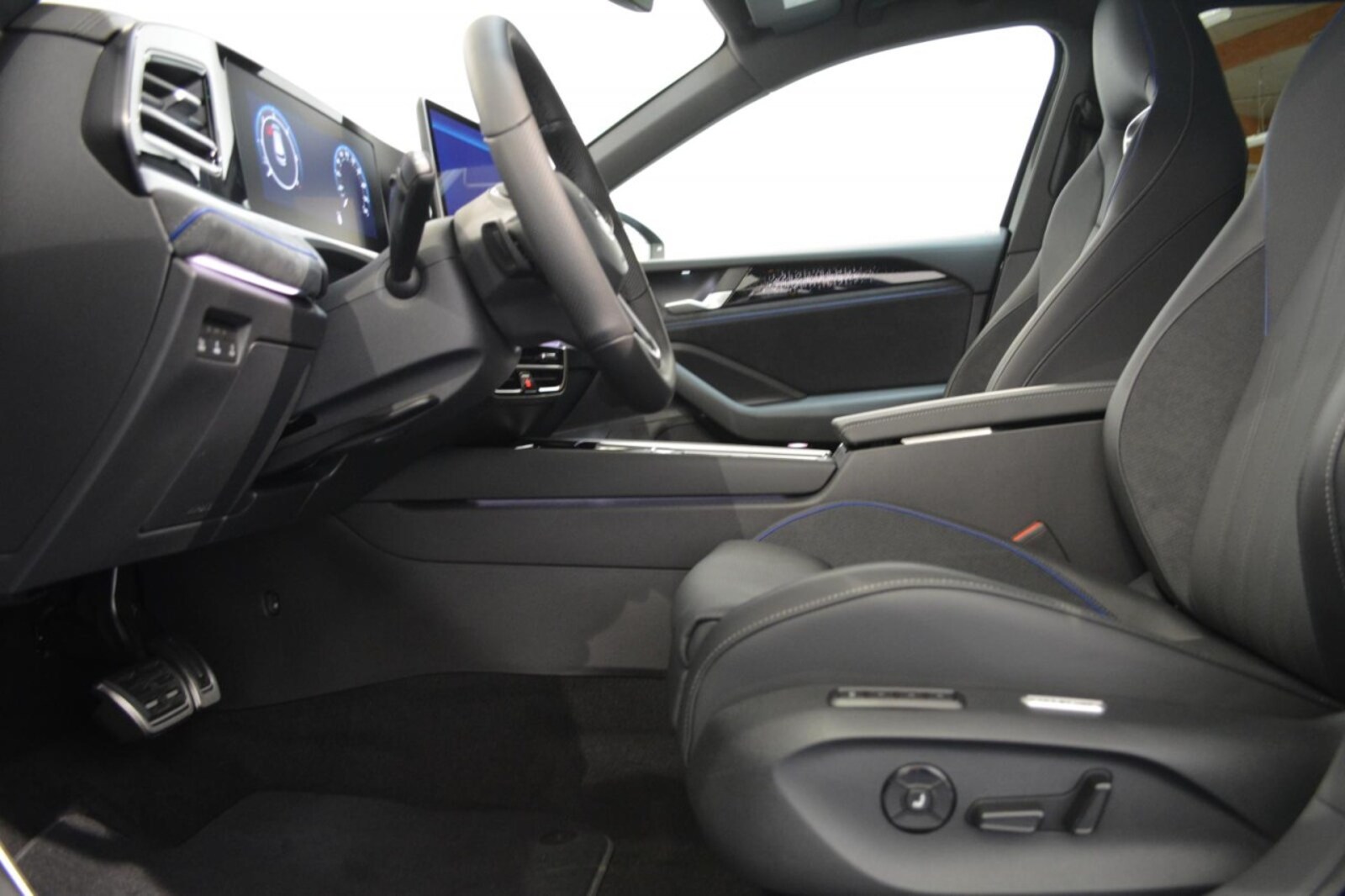 Volkswagen Passat – Bild 7