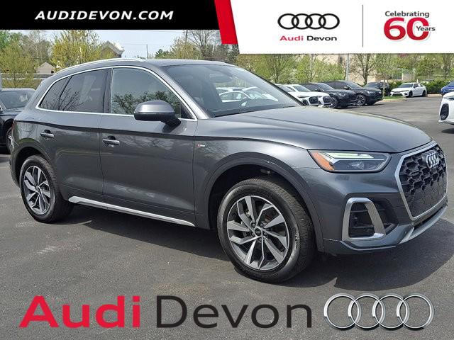 2022 Audi Q5 Premium Plus
