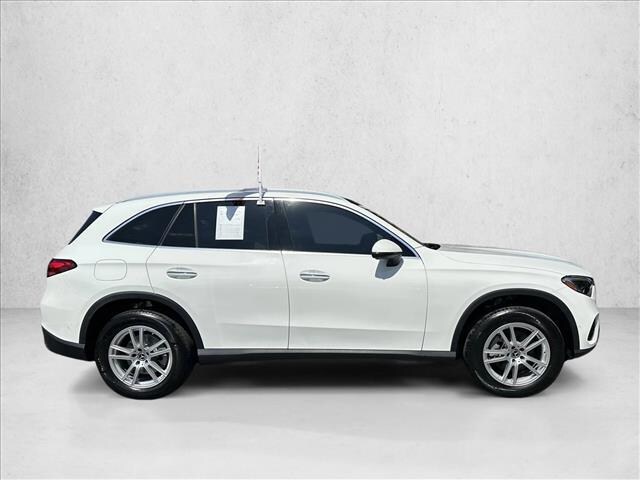 2023 Mercedes-Benz GLC 300
