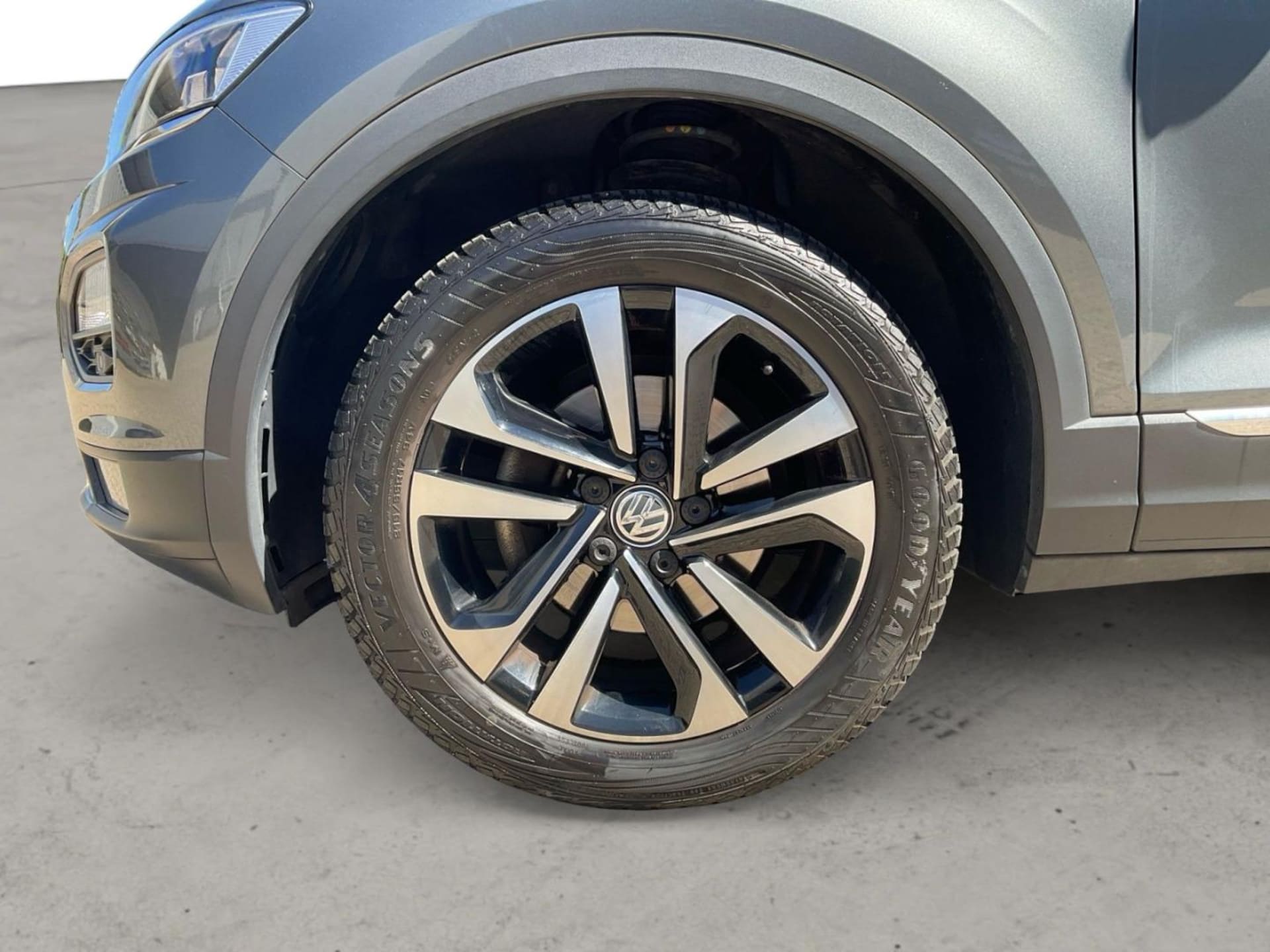 Volkswagen T-Roc United