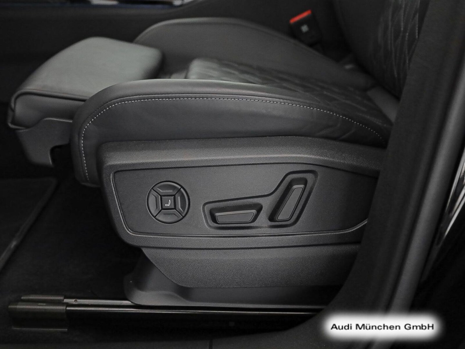 Audi SQ5 – Bild 19