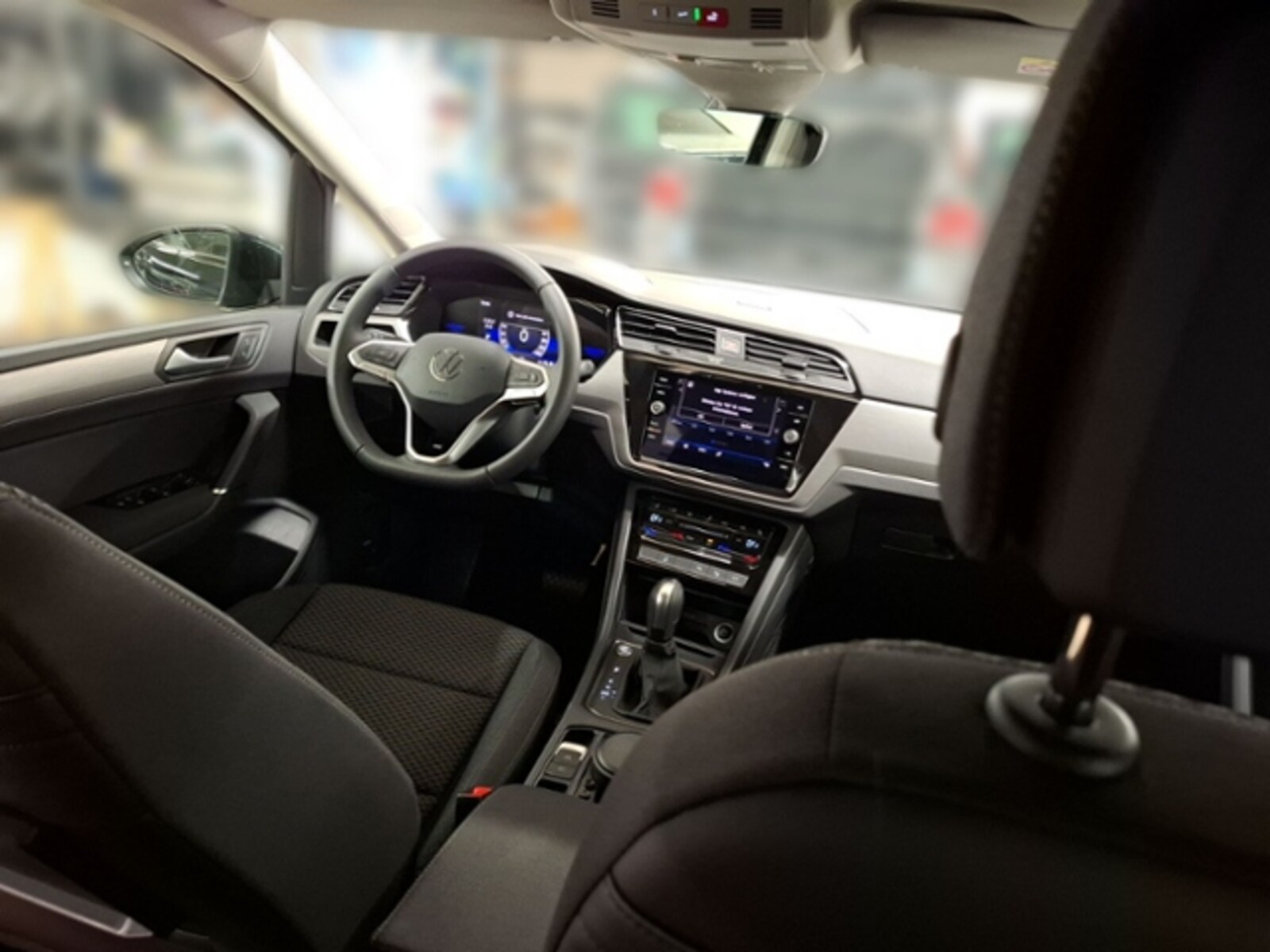 Volkswagen Touran – Bild 13