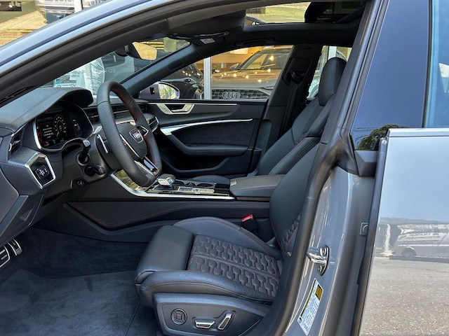 2025 Audi RS 7 Base - Photo 12