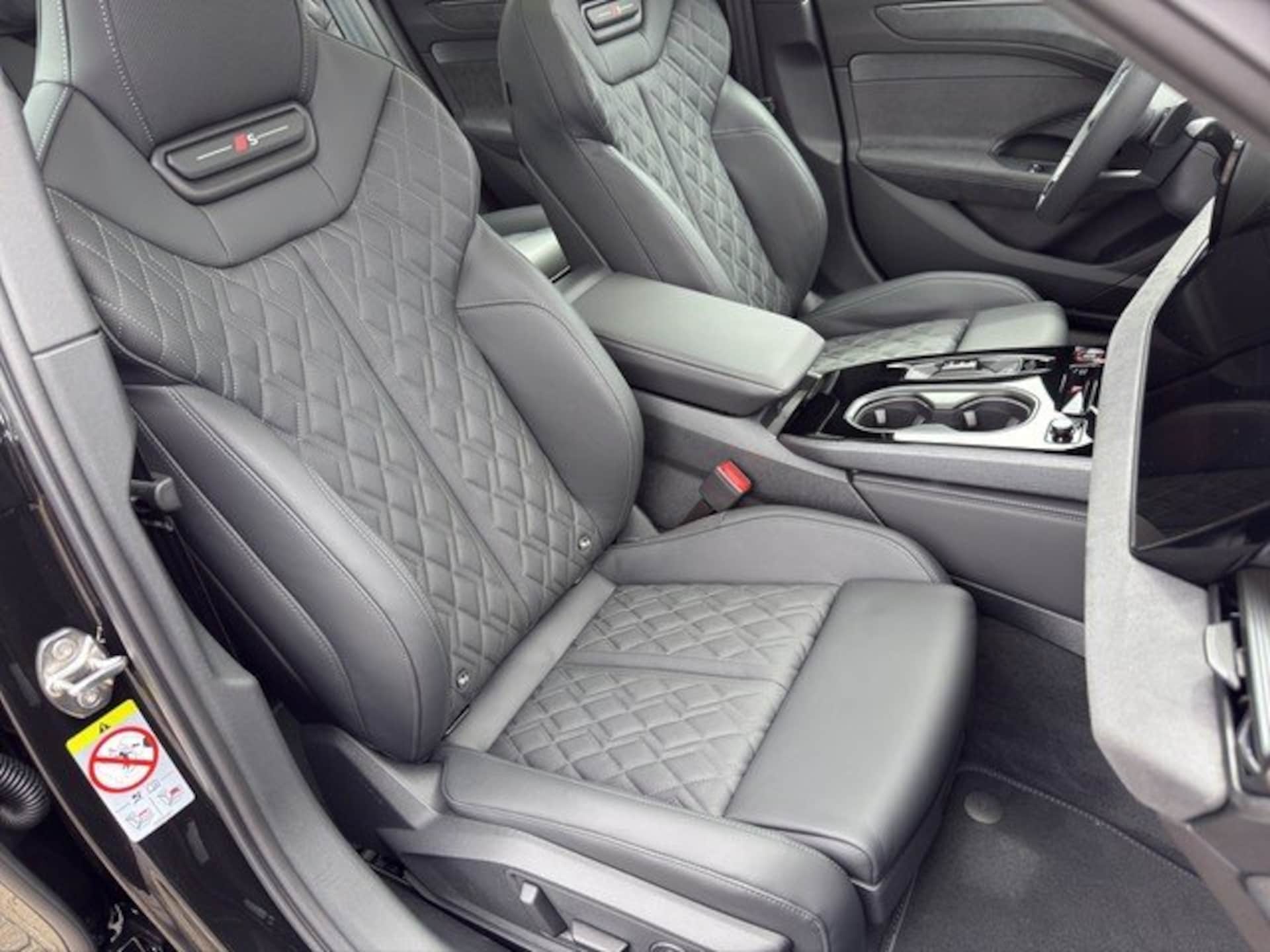 Audi A6 Limousine