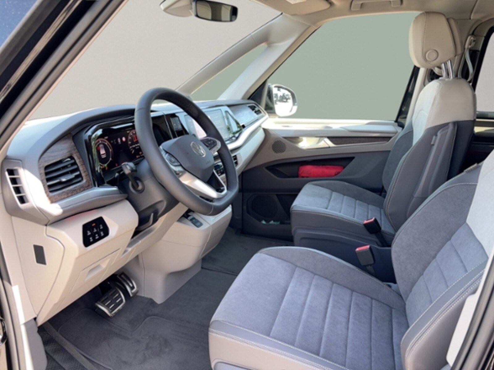 Volkswagen Multivan Langversion – Bild 8