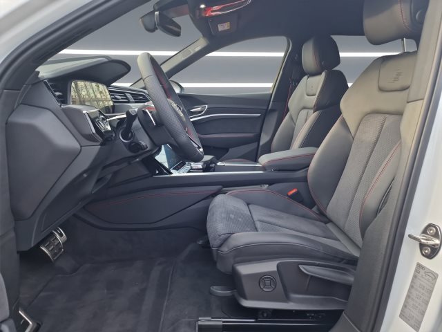 Image about Audi Q8 e-tron S line 55 e-tron quattro