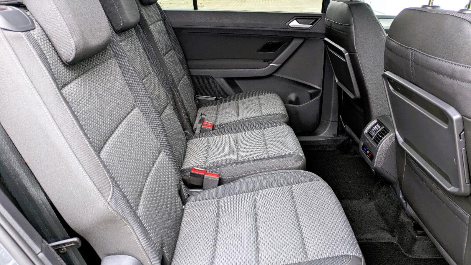 Volkswagen Touran – Bild 14