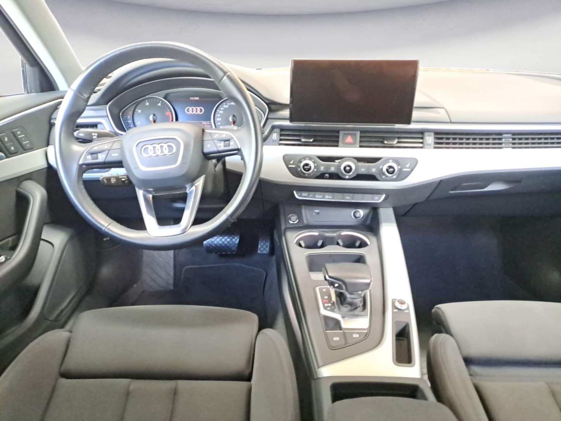 Audi A4 Avant Advanced