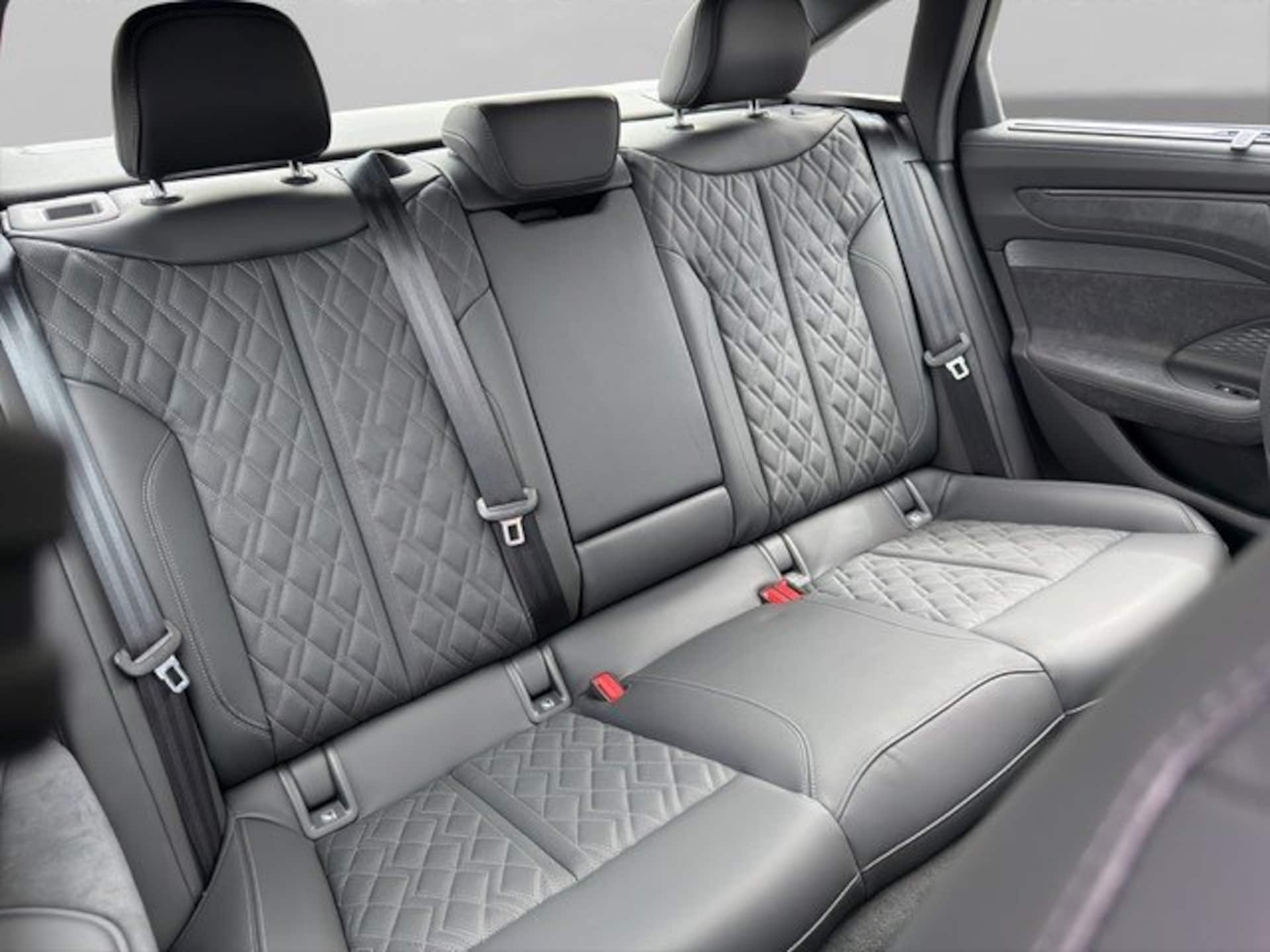 Audi A6 Limousine