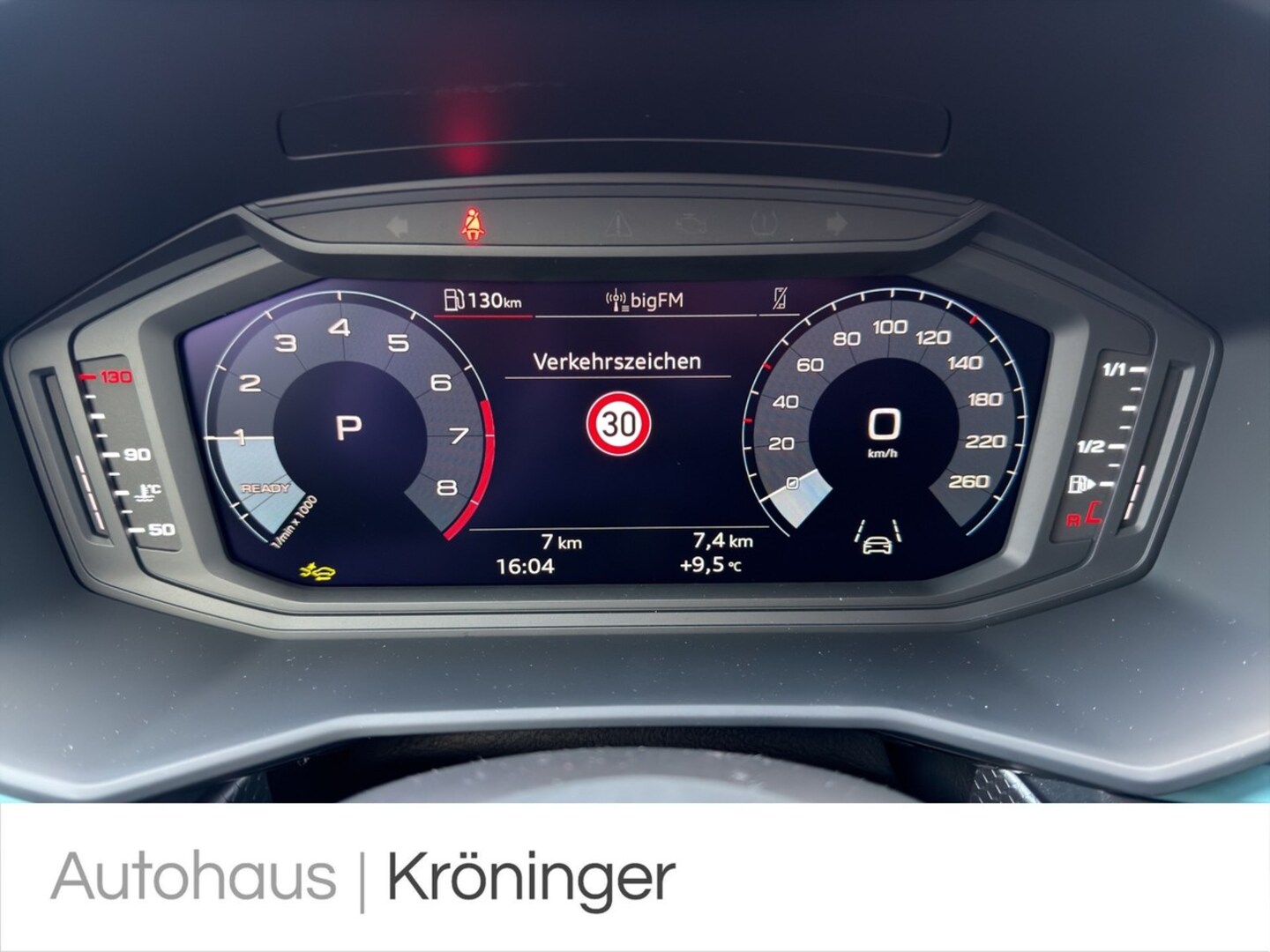 Bild über Audi A1 Sportback advanced 30 TFSI S tronic - für weitere Informationen kontaktieren Sie den Audi Partner