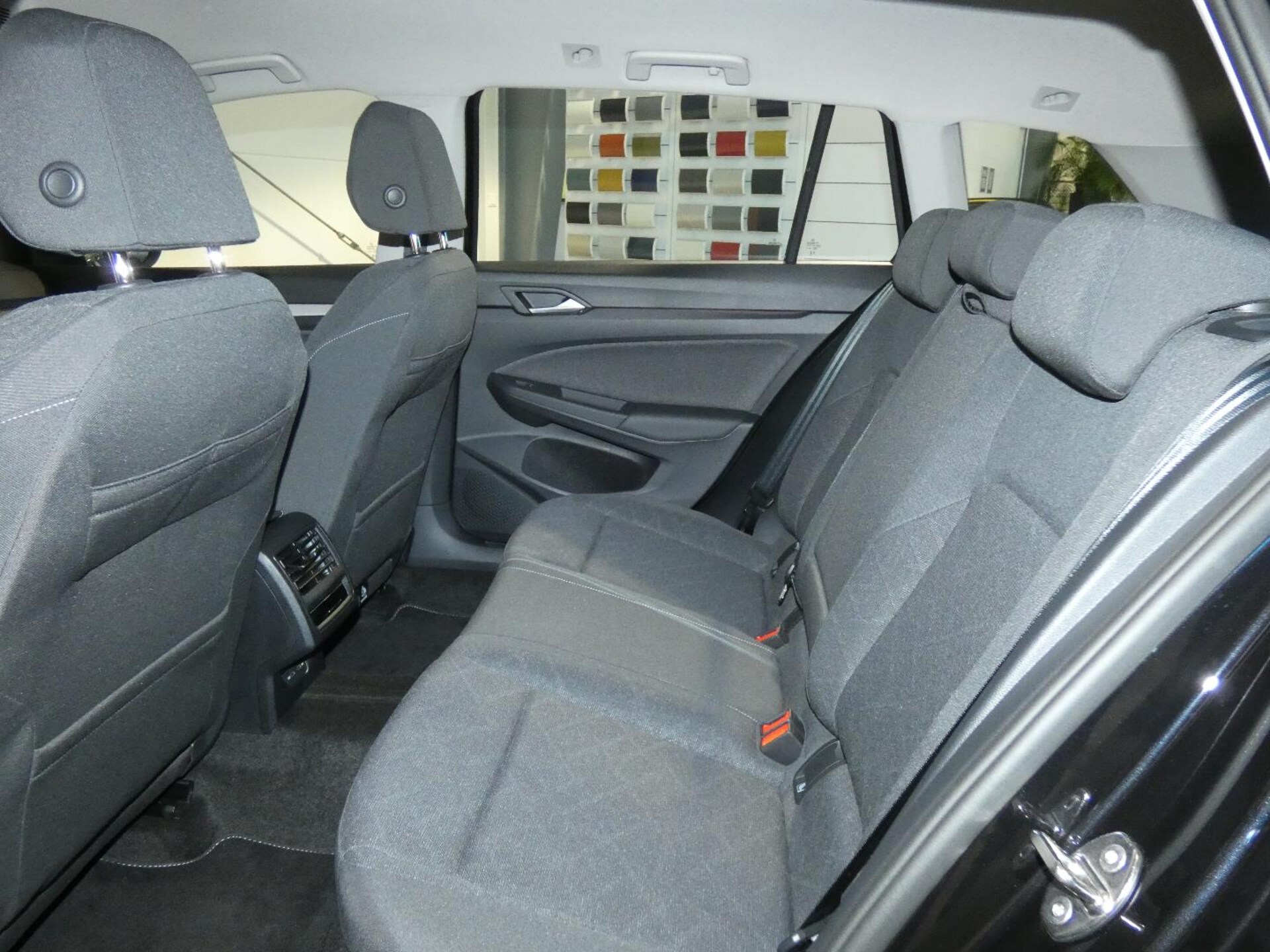 Volkswagen Golf Variant Life