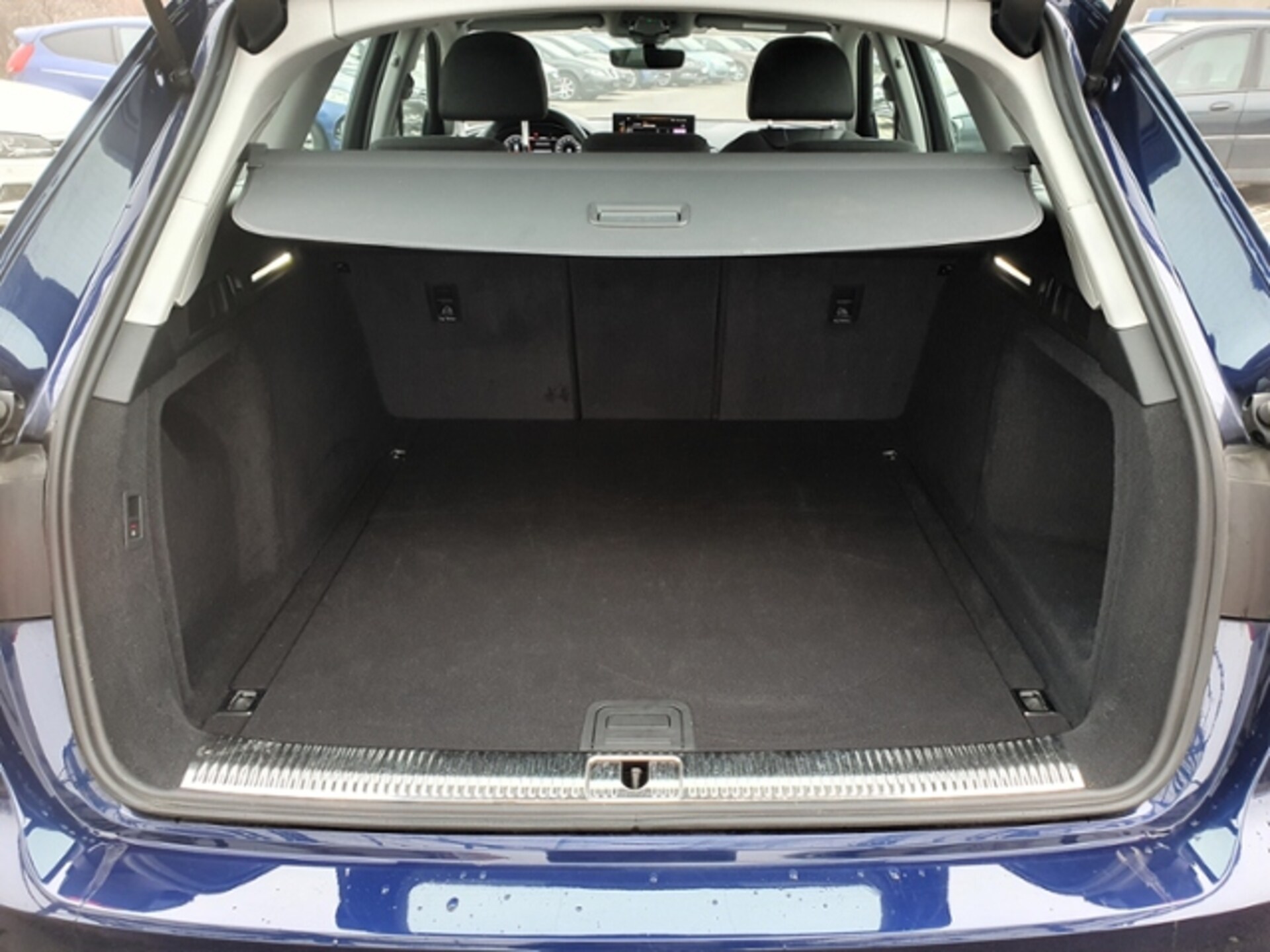 Audi A4 Avant S line