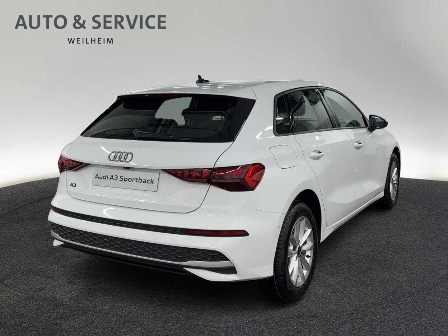 Bild über Audi A3 Sportback TFSI Schaltgetriebe - für weitere Informationen kontaktieren Sie den Audi Partner