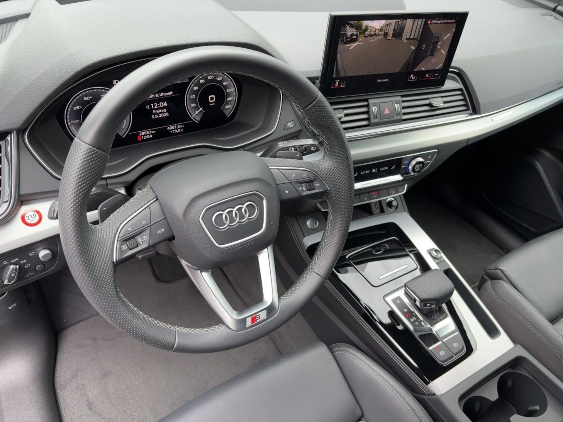 Audi Q5 TFSI e S line