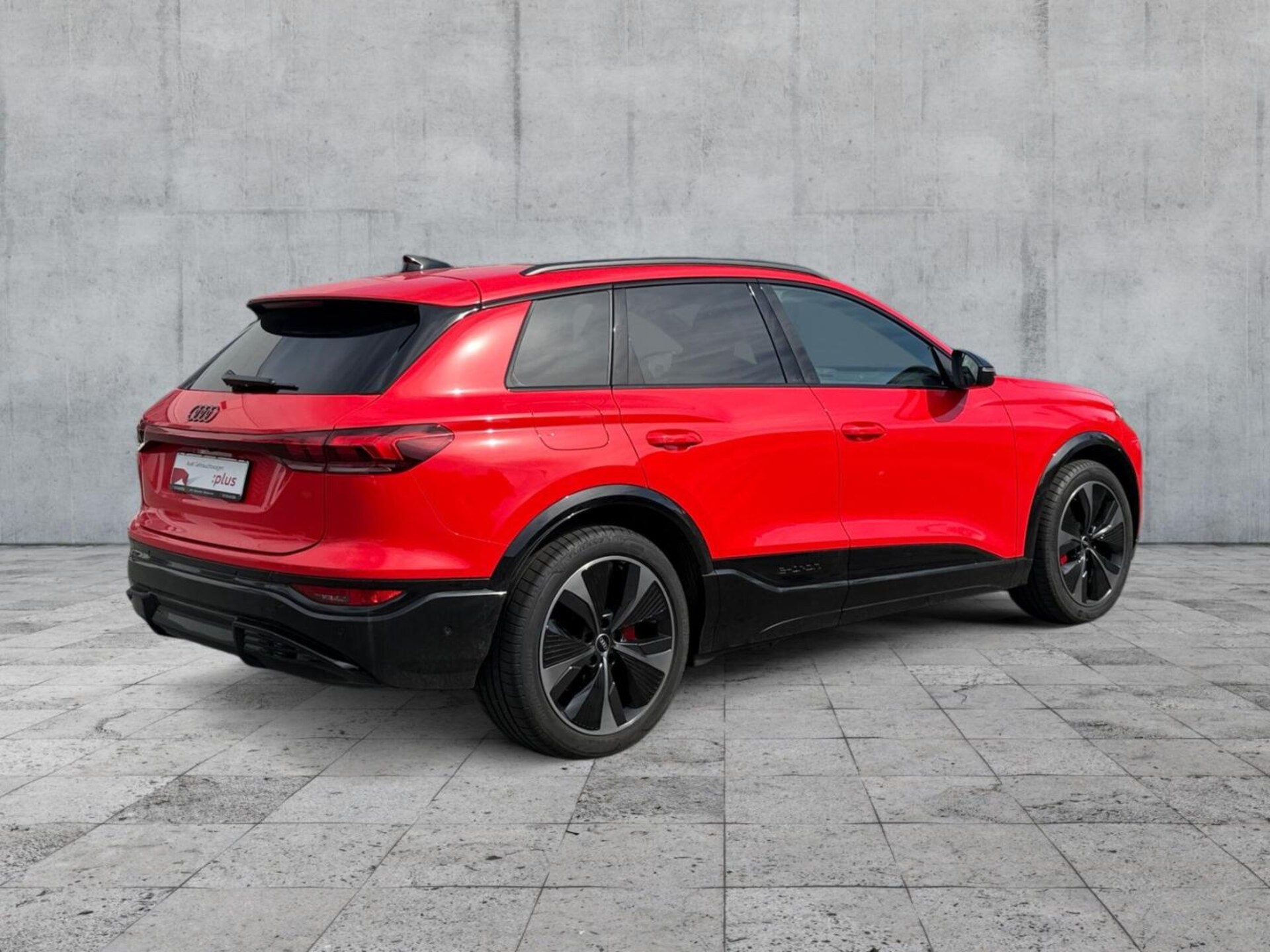 Audi SQ6 SUV e-tron