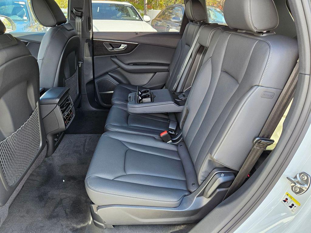 2026 Audi Q7 Premium Plus - Photo 21