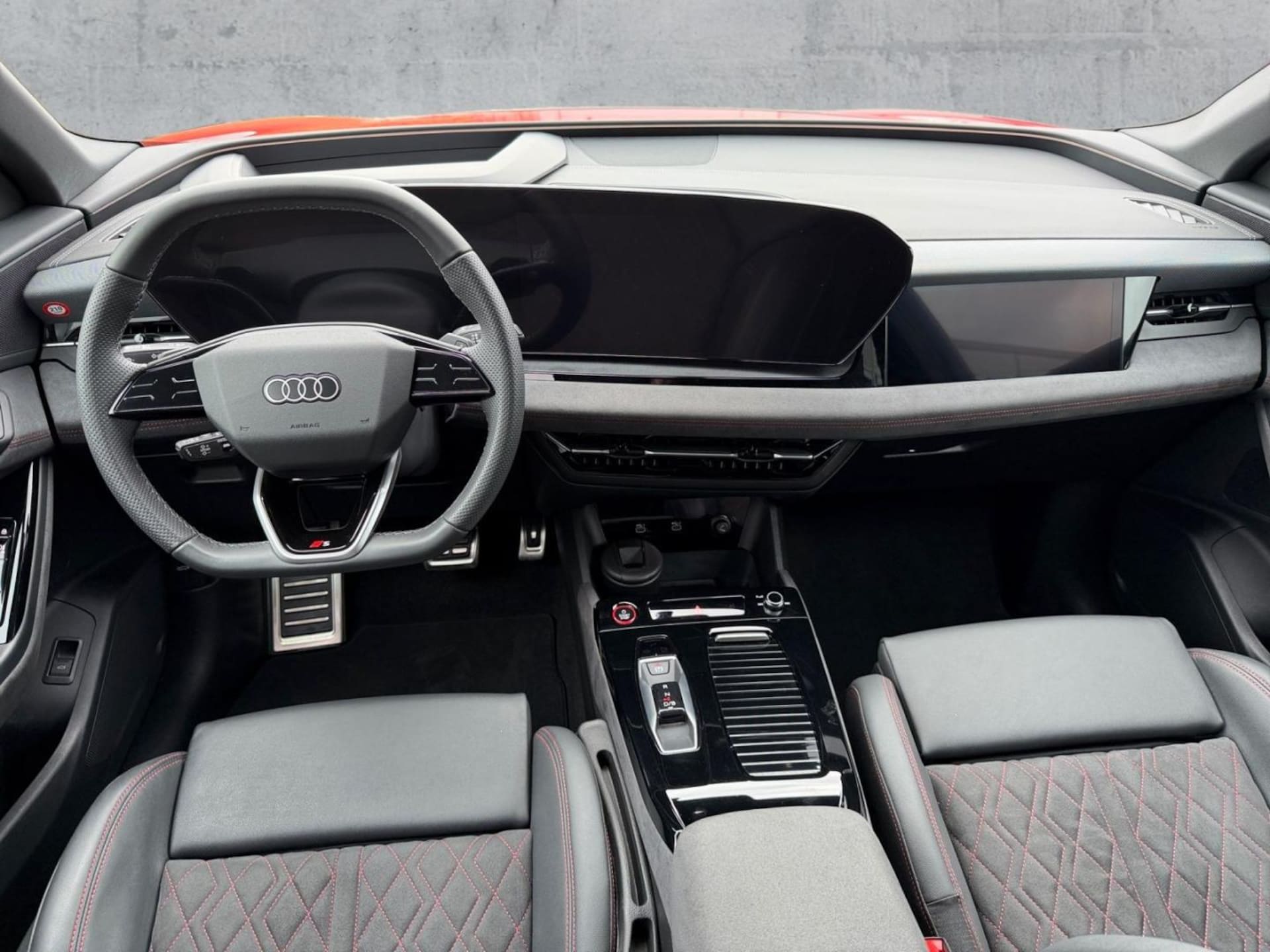 Audi SQ6 SUV e-tron
