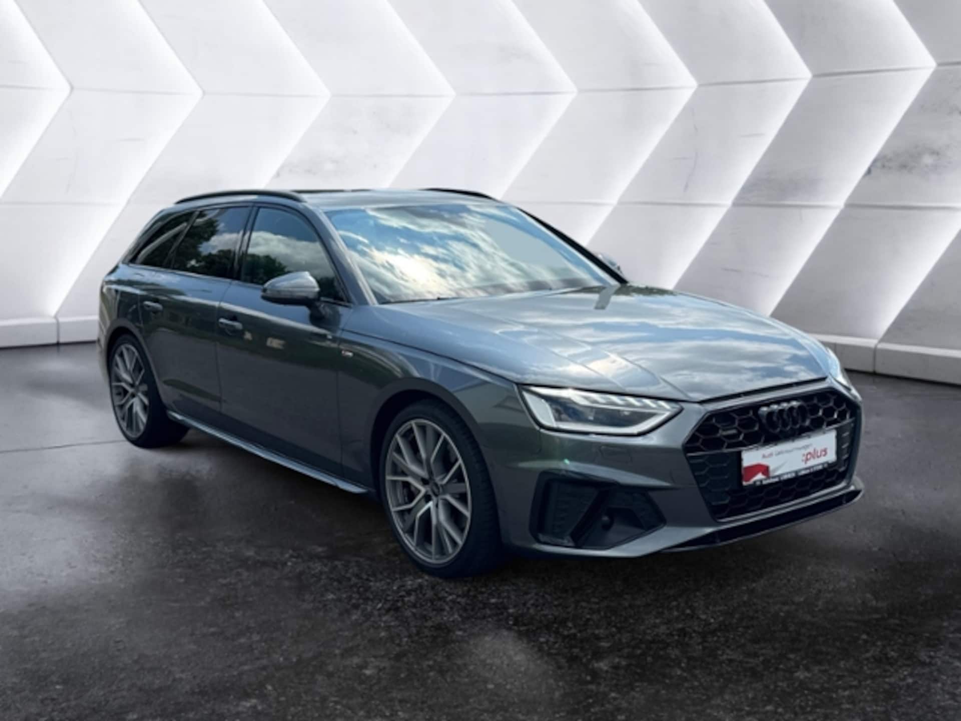 Audi A4 Avant S line