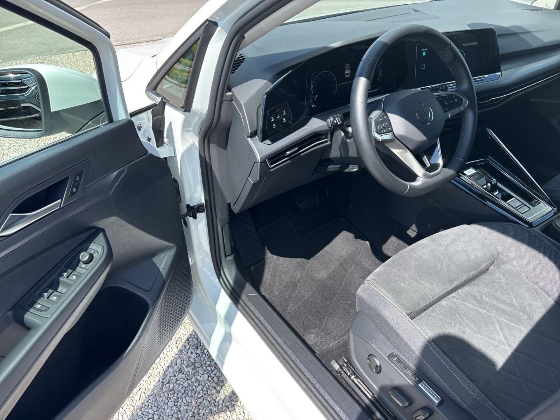Volkswagen Golf Style