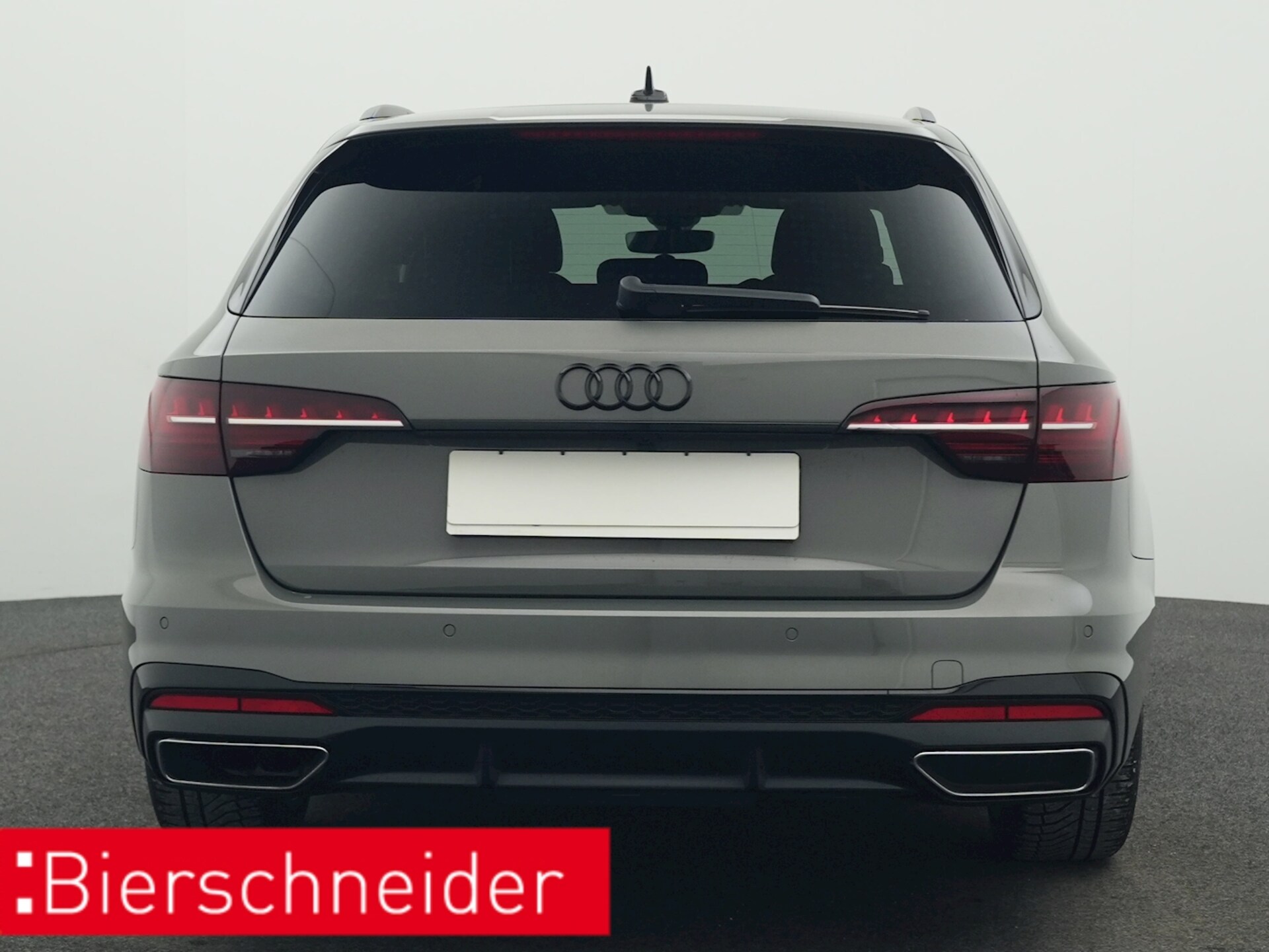 Audi A4 Avant S line