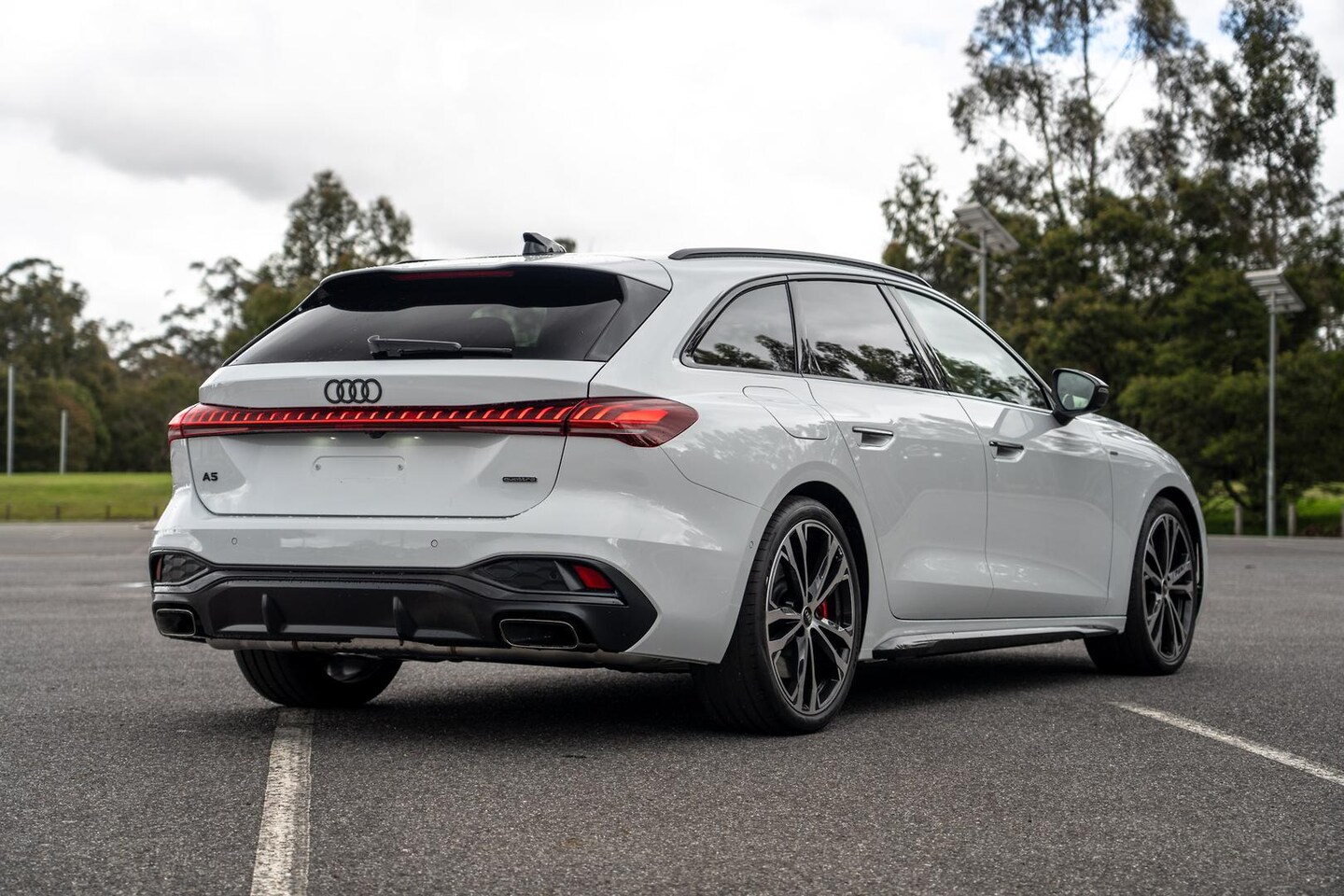 Image about Audi A5 Avant TFSI e e-hybrid quattro 270 kW S tronic