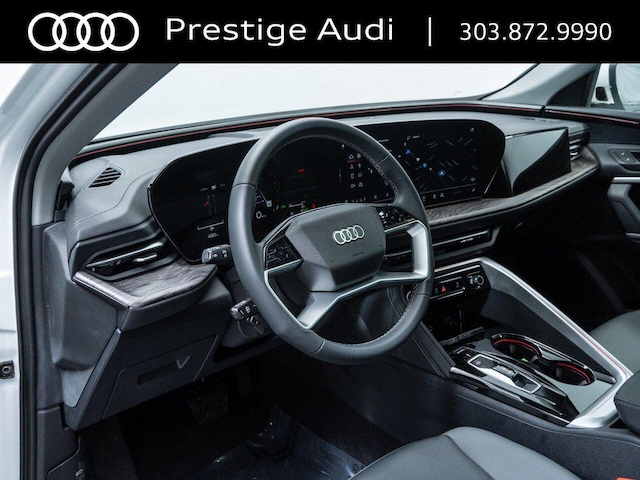 2025 Audi Q5 Premium - Photo 14