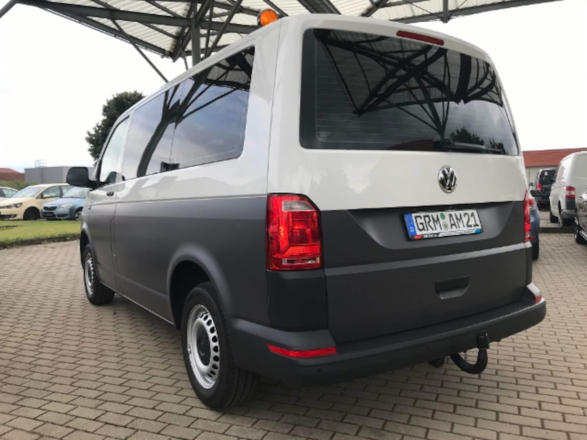 Volkswagen T6 Transporter Kombi kurzer Radstand