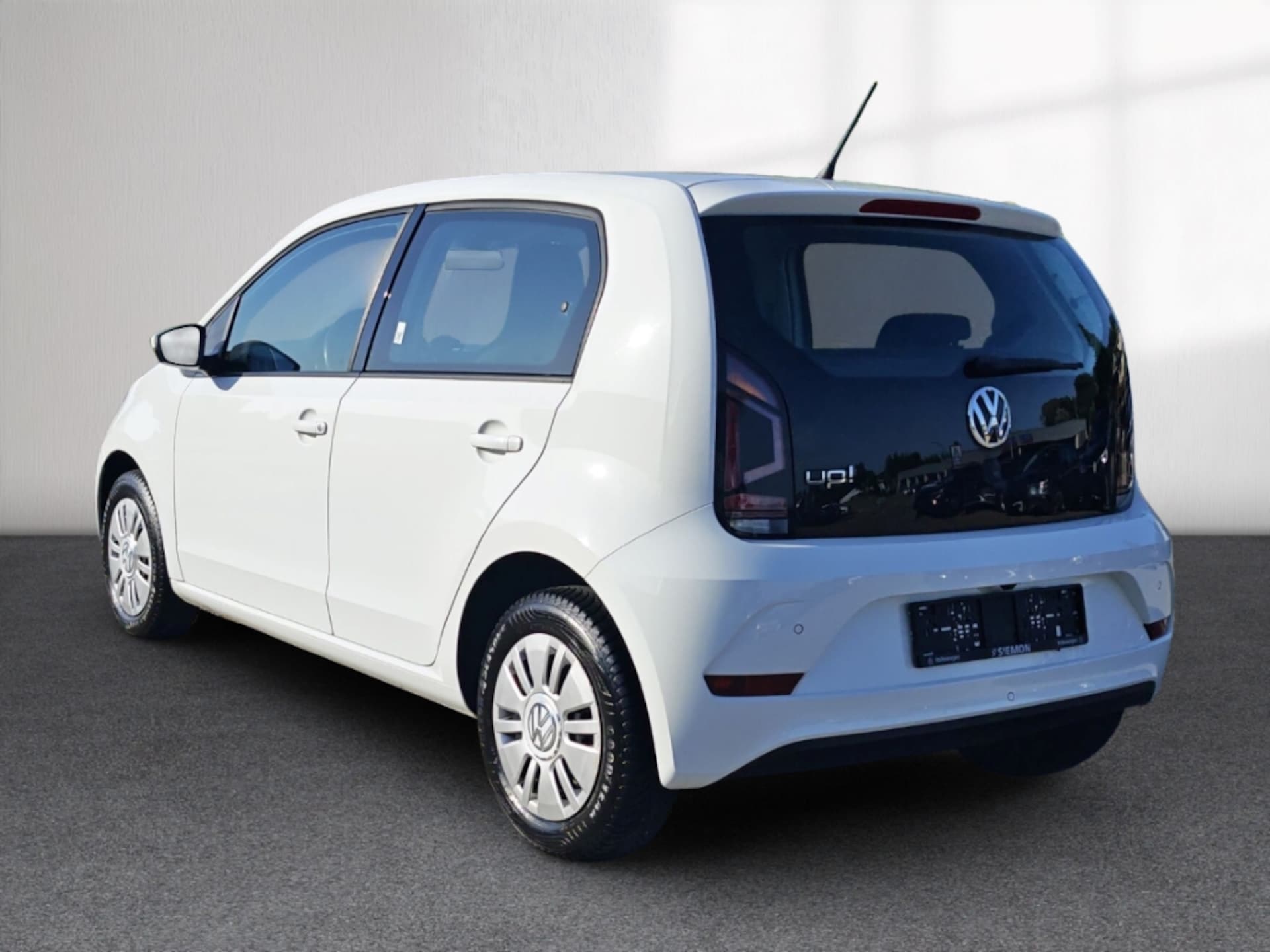 Volkswagen up! move up!