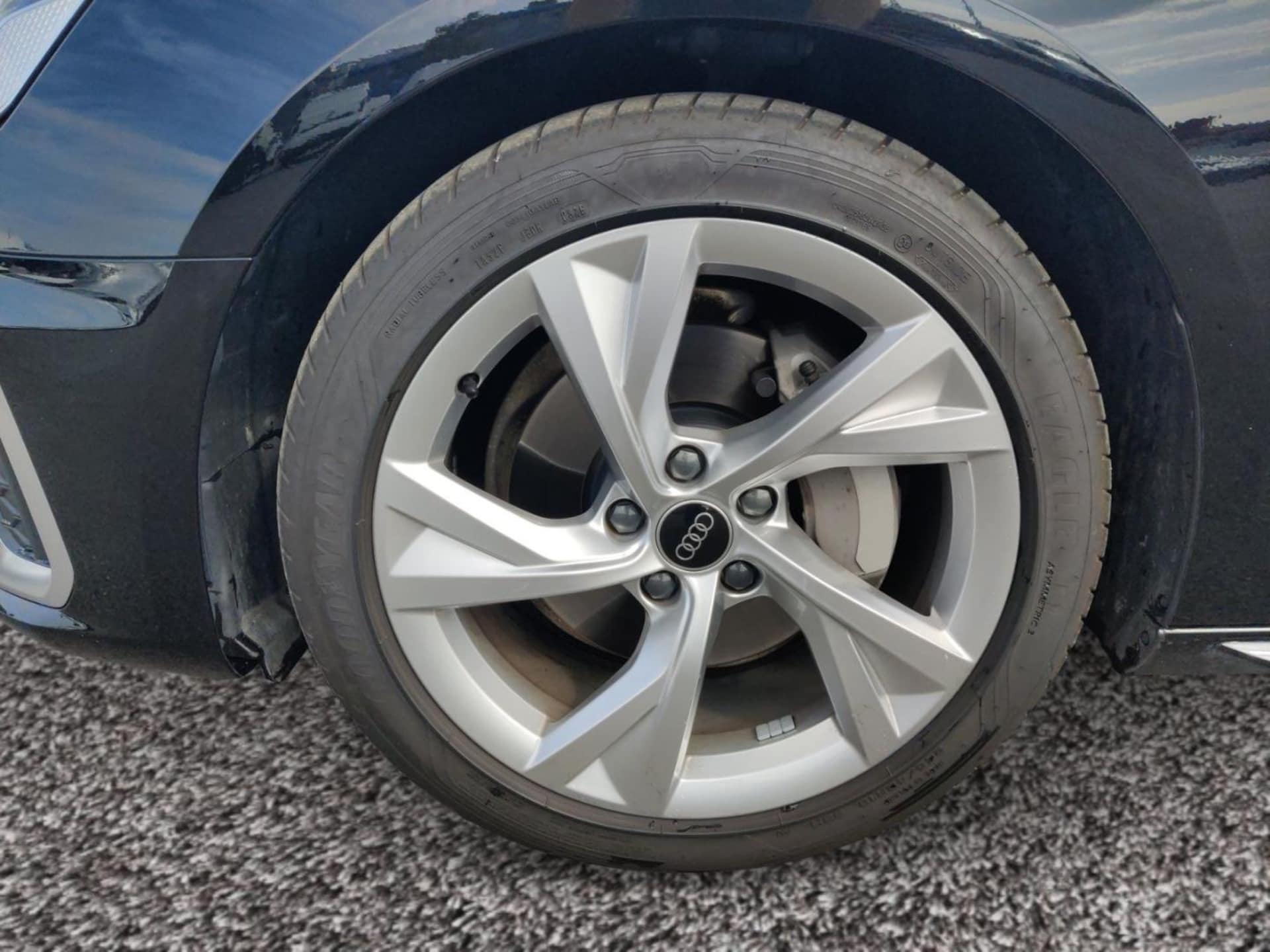 Audi A4 Avant S line