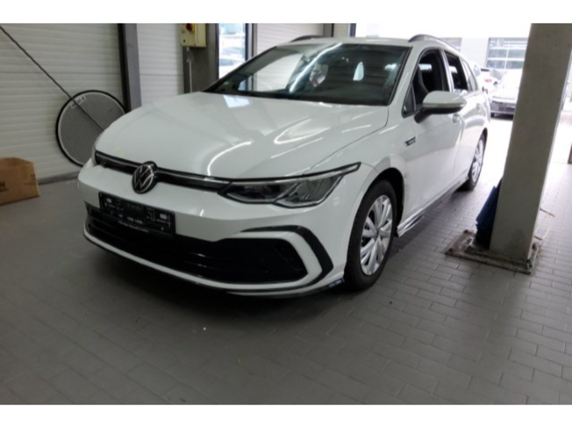 Volkswagen Golf Variant R-Line